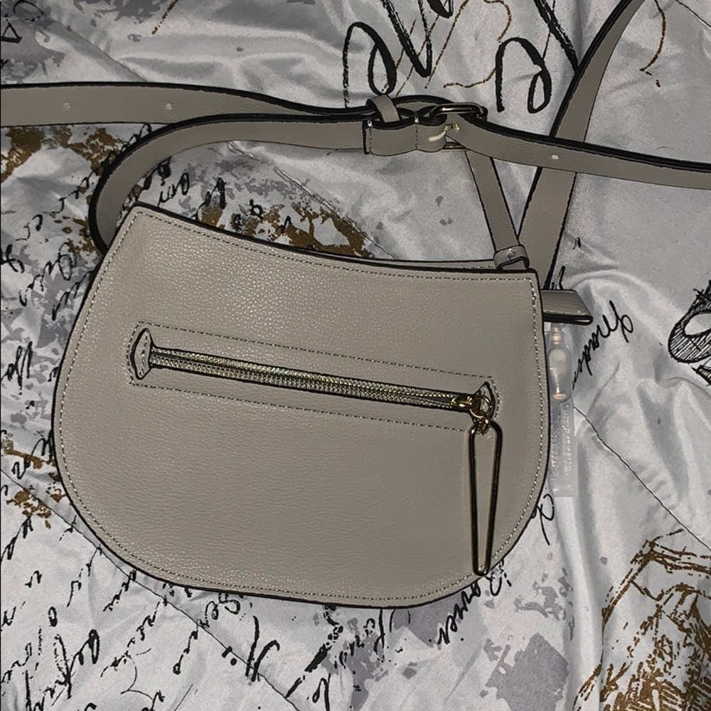 Danielle Nicole beige belt purse